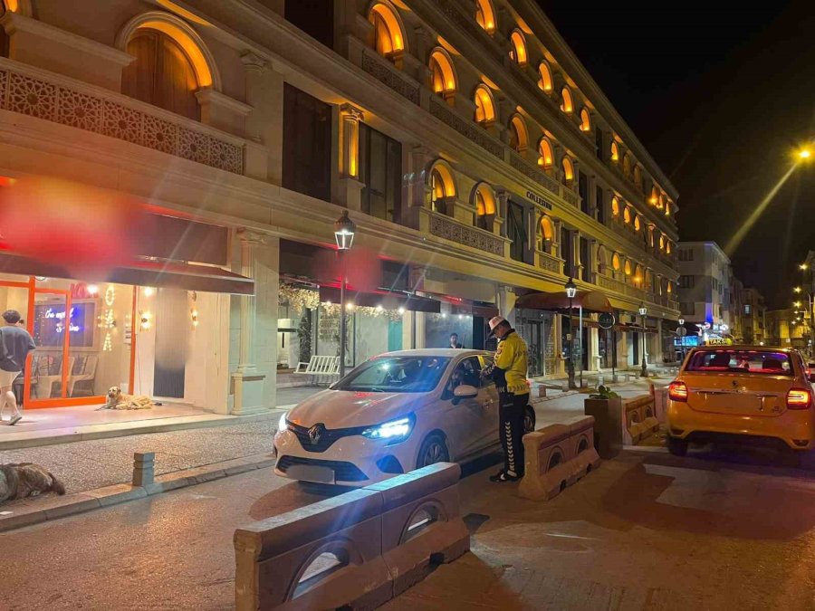 Trafik Denetiminde 10 Bin 164 Tl Trafik Cezası Kesildi