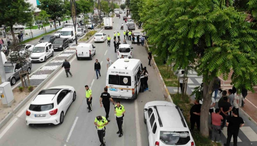 Eski Sevgilinin Tüfekle Saldırısı Kamerada: 2 Ağır Yaralı