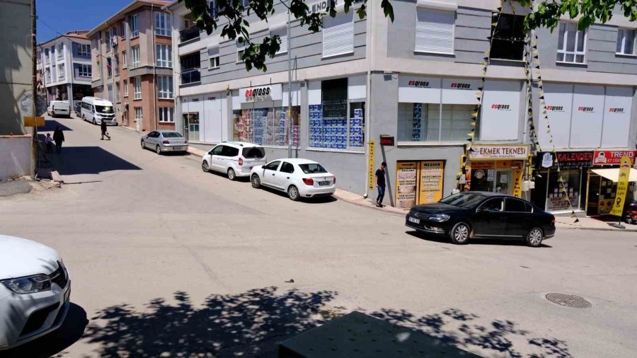 Her Gün Kaza Olan Yola Önlem Alınmıyor