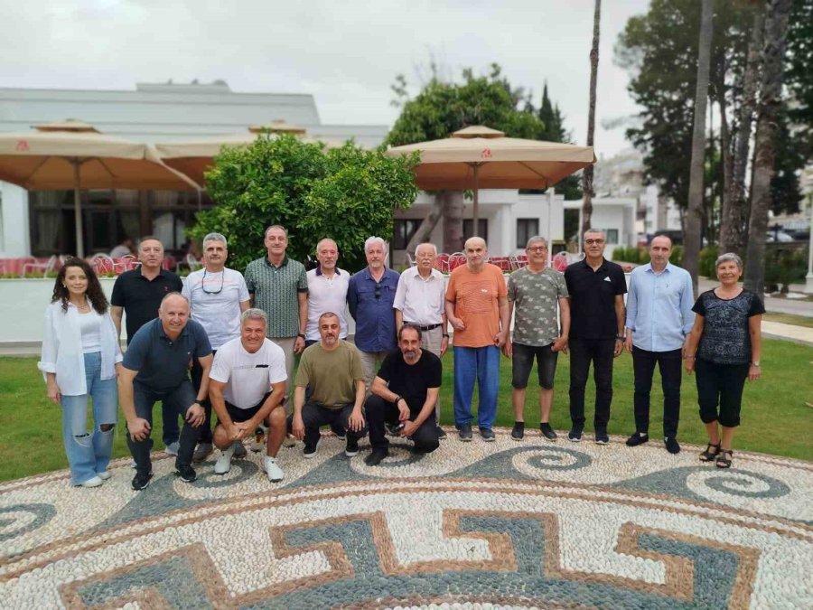 Antalya Yolspor Efsaneleri Yıllar Sonra Bir Araya Geldi