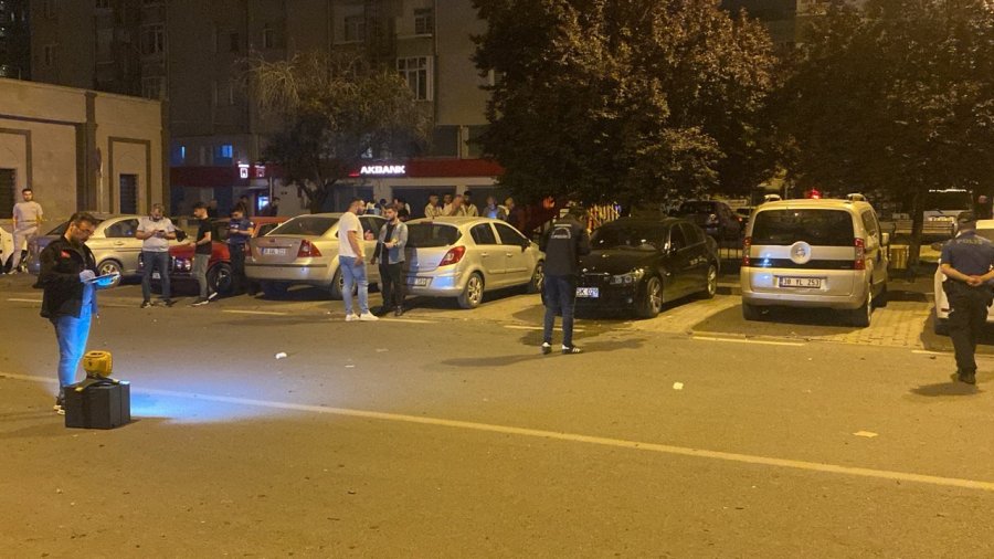 Tartıştıkları Şahıslar, 3 Gün Önce Aldıkları Otomobili Kurşunladı