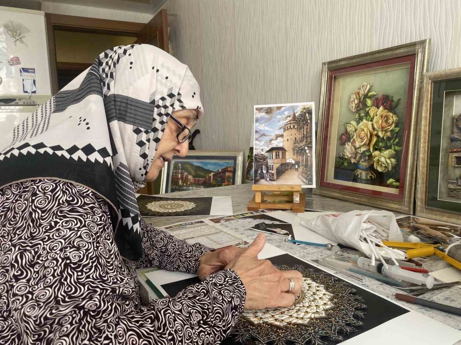 Eşinin Acısını Sanatı İle Dindirdi