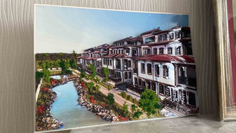 Eşinin Acısını Sanatı İle Dindirdi