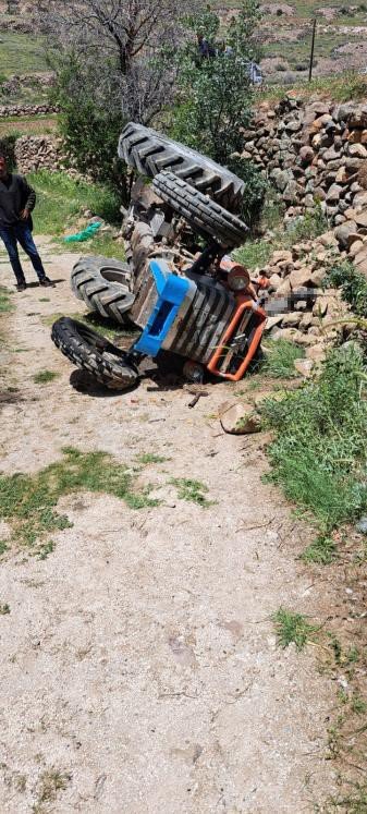 Devrilen Traktörün Altında Kalan Sürücü Hayatını Kaybetti