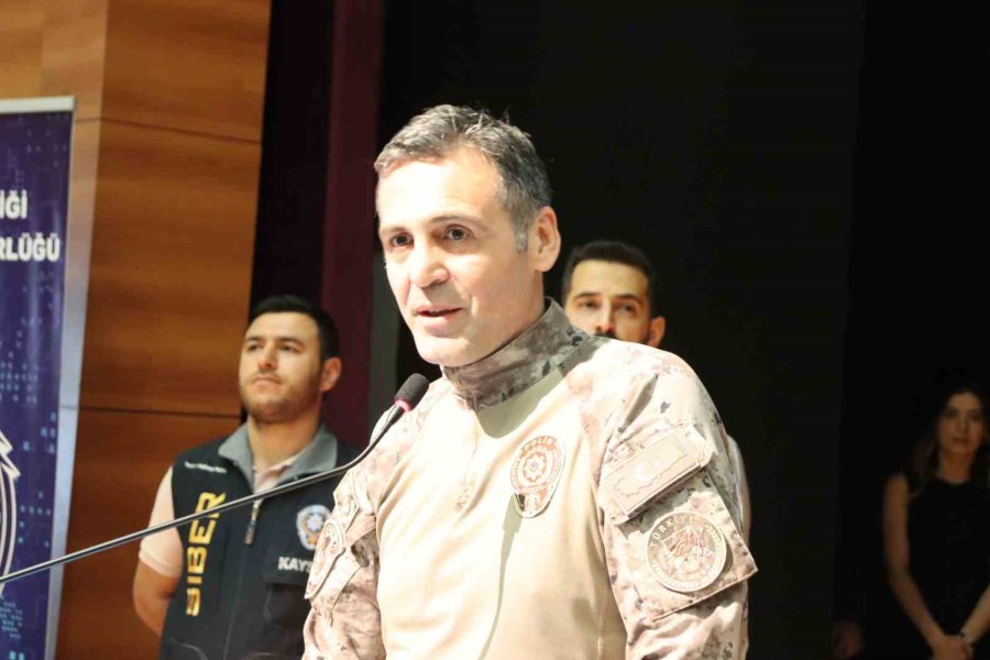 Atanur Aydın’dan Öğrencilere: "siz Bizim Paydaşımız Değil, Geleceğimizsiniz Ve Bizim Takım Arkadaşımızsınız”