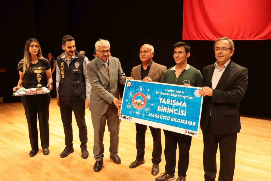 Atanur Aydın’dan Öğrencilere: "siz Bizim Paydaşımız Değil, Geleceğimizsiniz Ve Bizim Takım Arkadaşımızsınız”