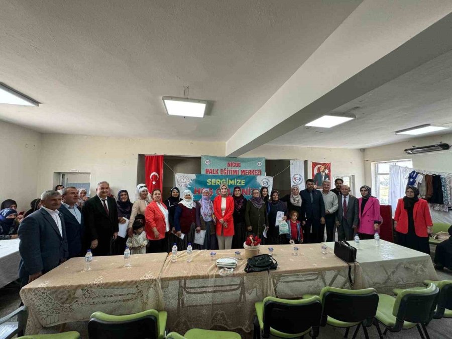 Yıldıztepe’de Okuma Yazma Kursu’na Katılanlar Belgelerini Aldı