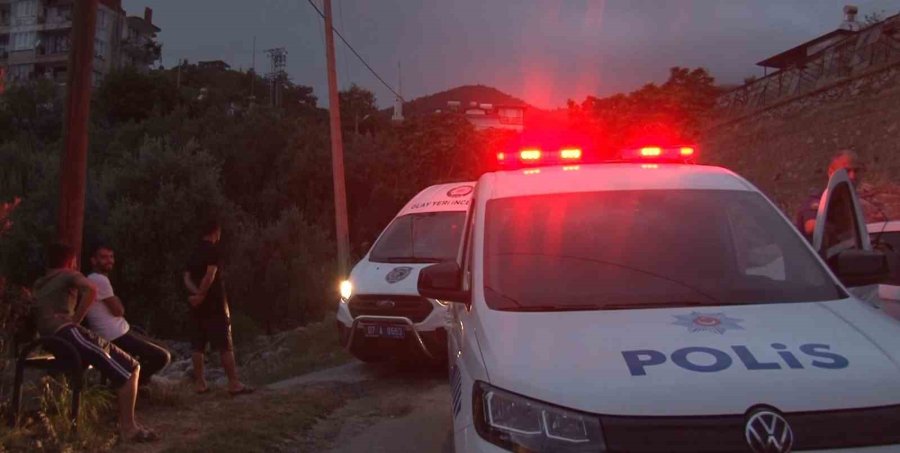 Alanya’da Evde Ölü Bulunan Yaşlı Çiftin Görüntüleri Ortaya Çıktı