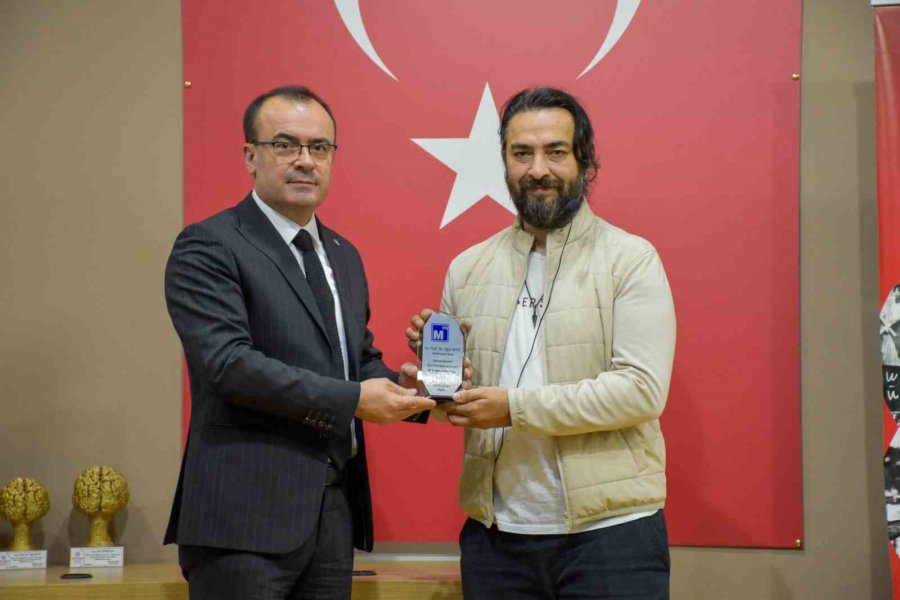 Ünlü Akademisyen Uğur Batı, Muhasebecilere Yatırım Kararları Hakkında İpucu Verdi