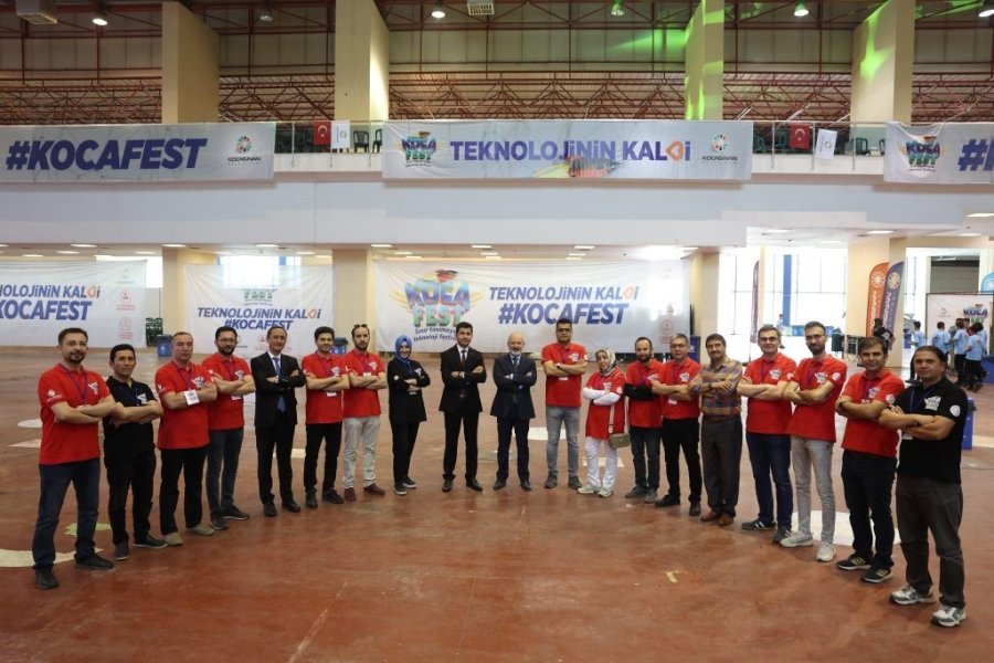 Sınır Tanımayan Teknoloji Festivalinde Gençlerin Hayalleri Gerçekleşiyor