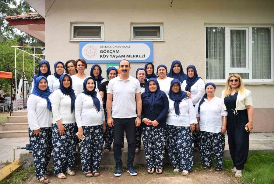 Gökçam Yaşam Merkezi’nde "el Emeği Ürünler Sergisi" Açıldı