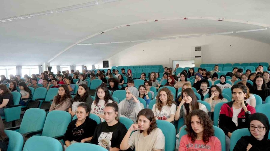 Eso Başkanı Celalettin Kesikbaş: "iyi İnsan Olmak Ve Yenilikçi Zeka Kapıları Açıyor"