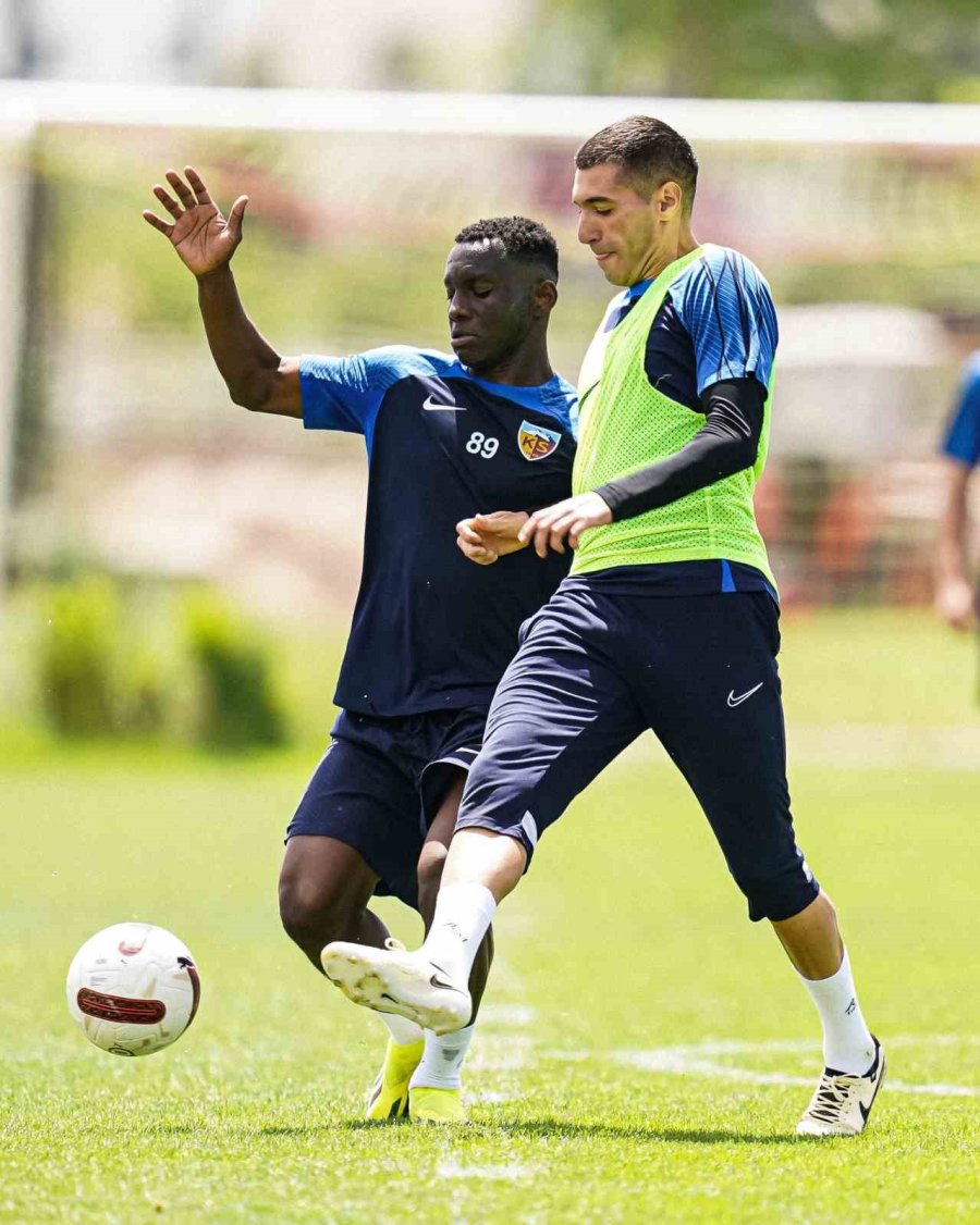 Kayserispor, Sezonun Son Antrenmanını Yaptı