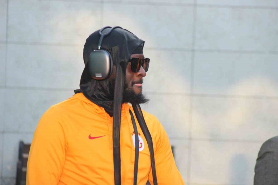 Galatasaray Kafilesi Konya’ya Geldi