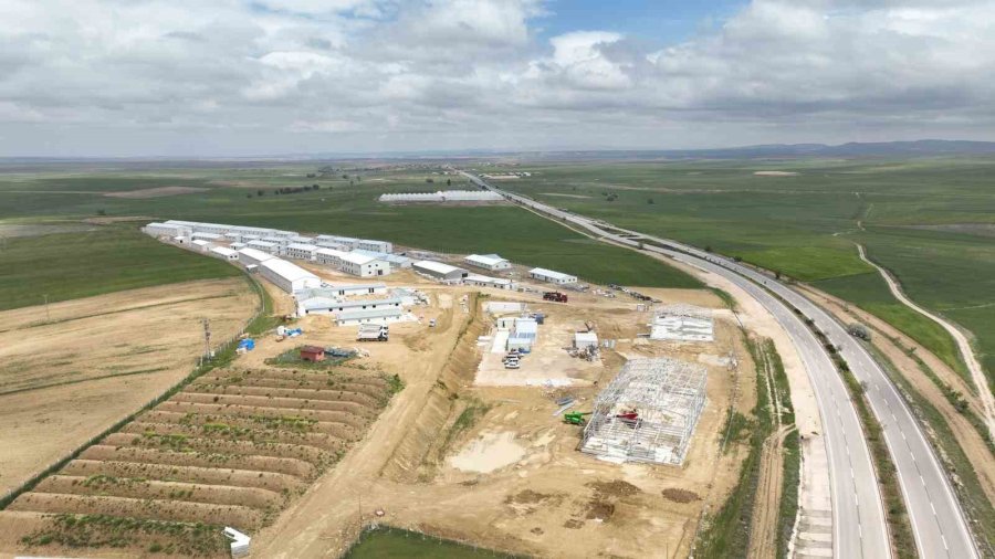 Başkan Büyükkılıç’tan Yüksek Hızlı Tren İncelemesi: "her Şey Yolunda Ve Seyrinde"