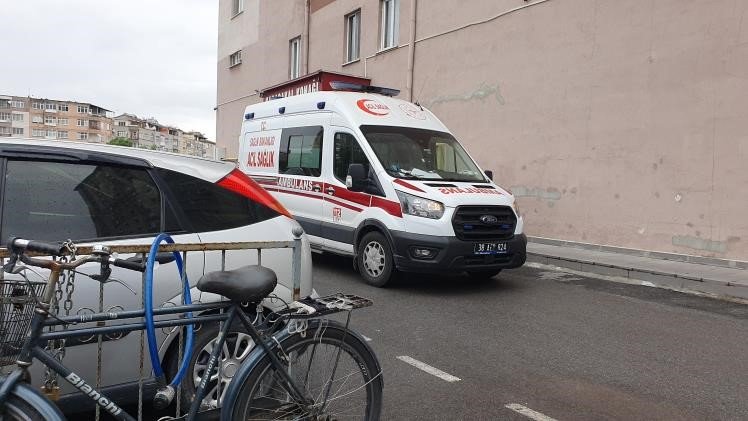 5. Kattan Düşen Kadın Hayatını Kaybetti