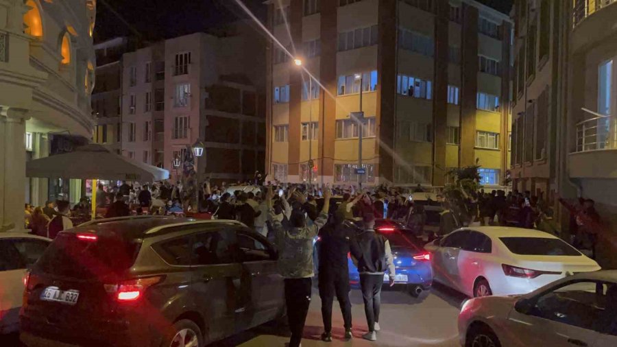 Eskişehir’de Galatasaray Taraftarı Şampiyonluk Kutlaması Yapamadı