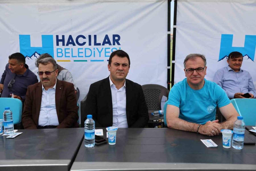 Başkan Özdoğan Başarılı Öğrencileri Ödüllendirecek