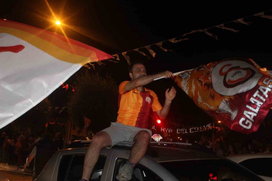 Alanya’da Galatasaray’ın 24. Şampiyonluğu Kutlanıyor