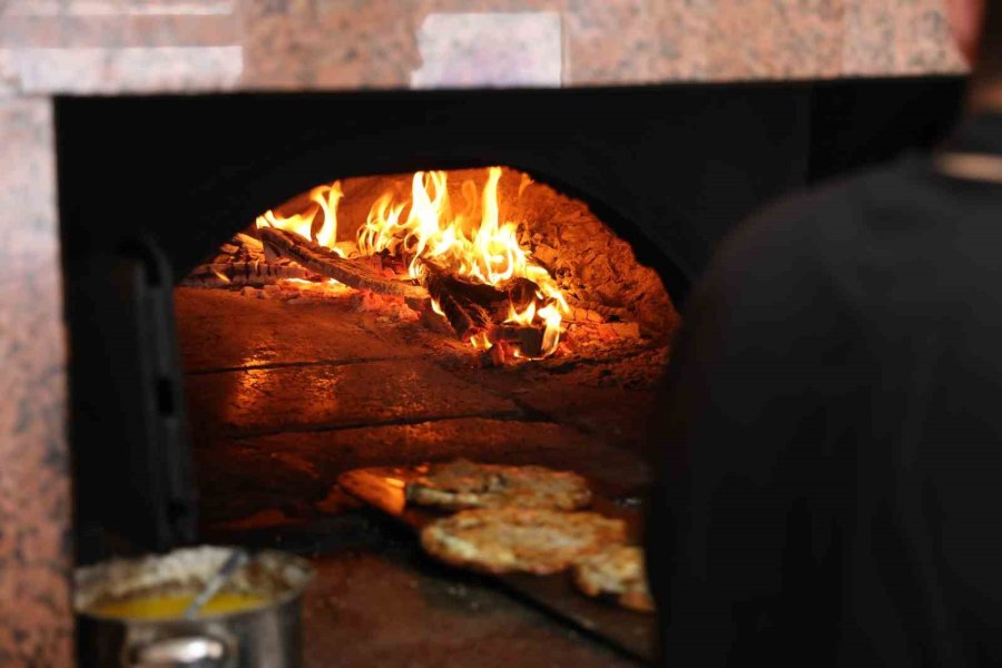 Osmanlı’da Askerlere Yiyecek Olarak Verildi, Günümüzde Vazgeçilmez Hale Geldi