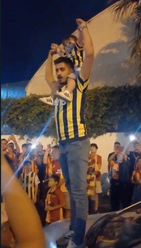 Antalya’da Kutlamalara Damga Vuran Dostluk Görüntüsü