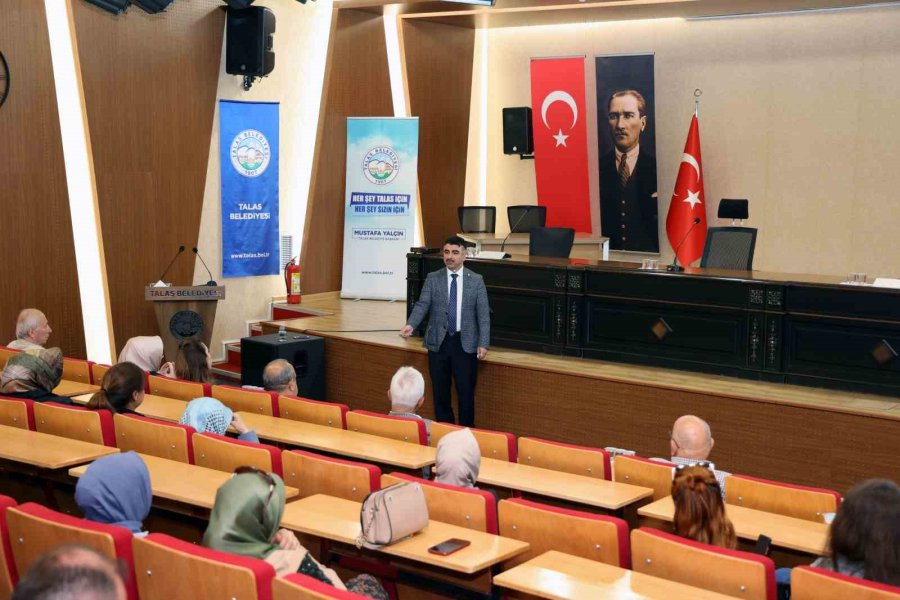 Talas’ta Ücretsiz Sağlık Bilgilendirmesi