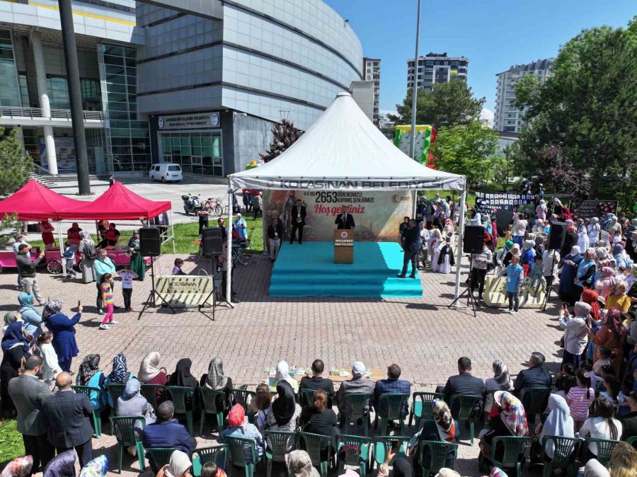 Kayseri’de Kur’an Kursları Yılsonu Şenliği Düzenlendi