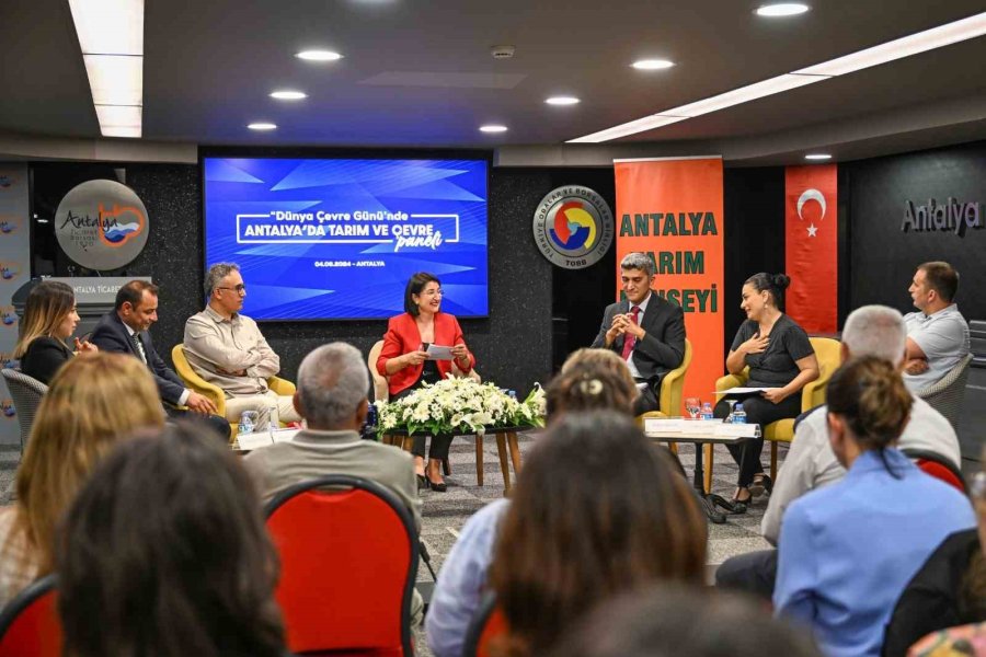 Antalya’da Tarım Ve Çevre Paneli Düzenlendi