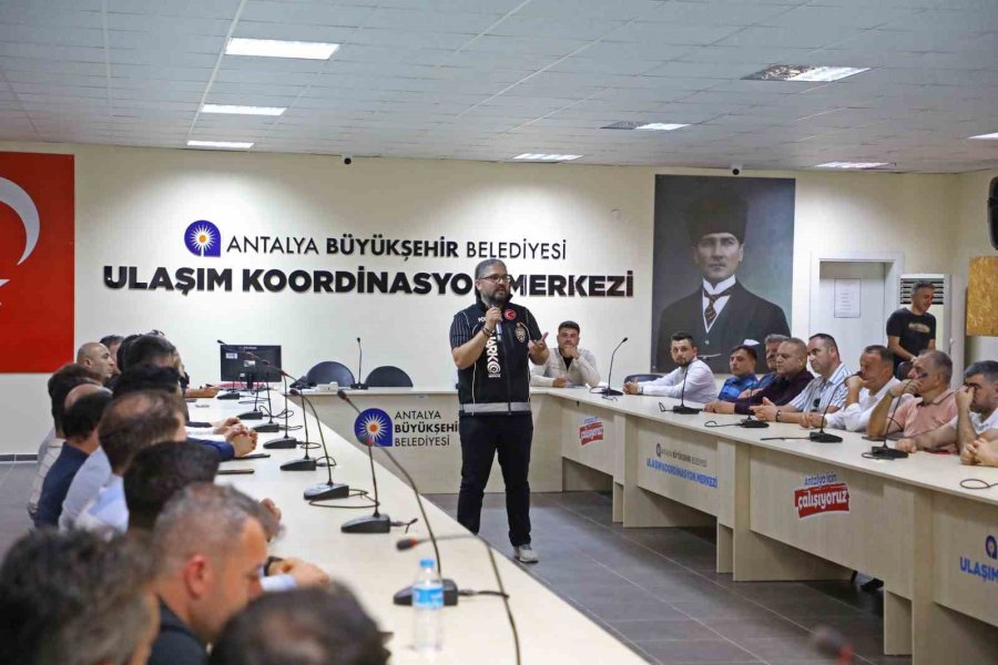 Toplu Taşıma Sürücülerine Narkotik Eğitimi