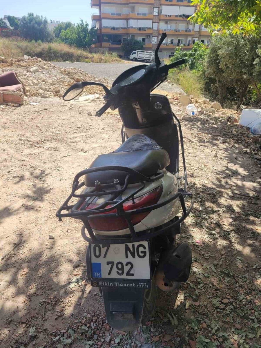 Motosikletin Çarptığı 10 Yaşındaki Çocuk Yaralandı