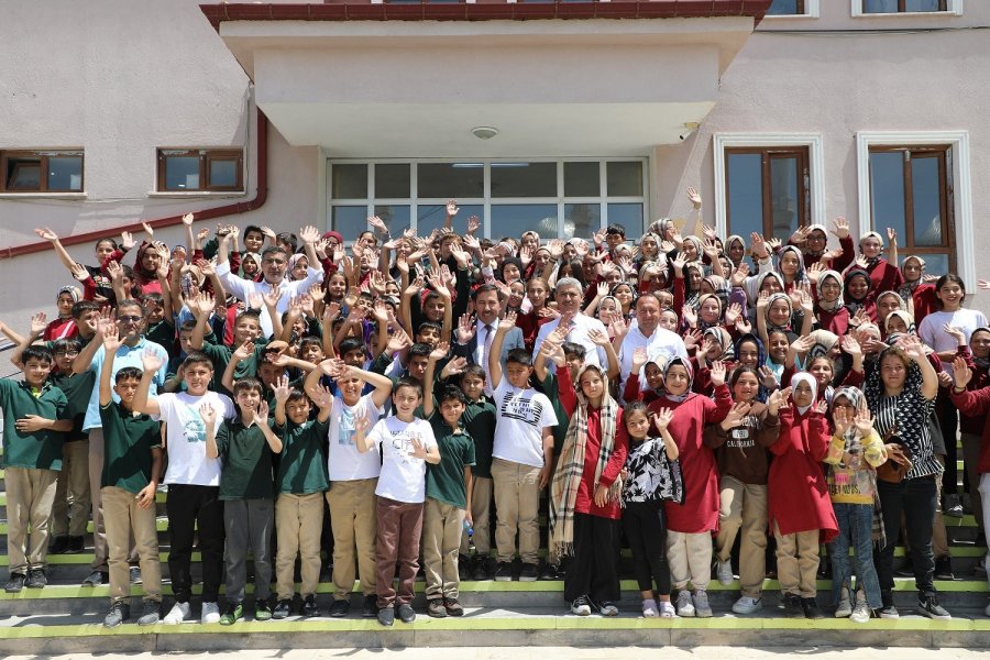 Karatay Kent Konseyi’nden Geleceğimiz İçin “kitap Okuma Projesi”