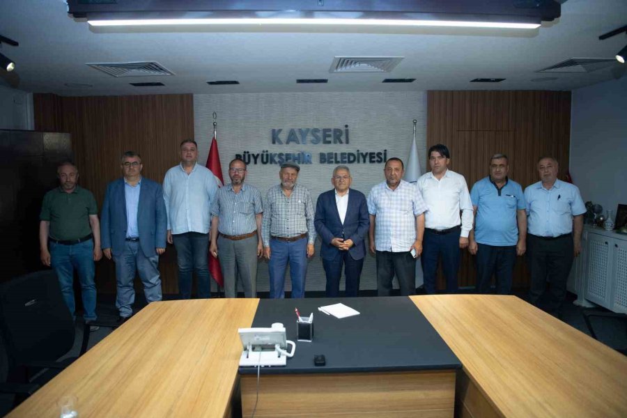 Esnaf Dostu Başkan Büyükkılıç, Hal Kompleksi Esnaflarını Ağırladı