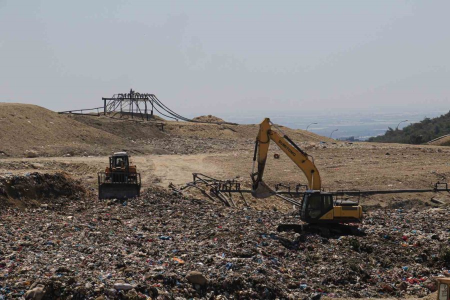Çöpten Üretilen Elektrikle 100 Bin Konutun Aydınlatma İhtiyacı Karşılanacak