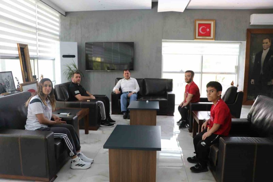 Halterde Kayseri’ye İki Altın Madalya