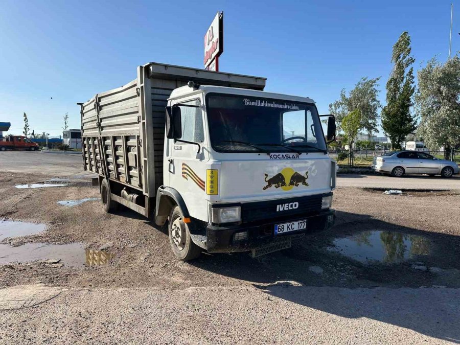 Sahte Plaka İle Yakalanıp 48 Bin Lira Ceza Yiyen Sürücü Gözaltına Alındı