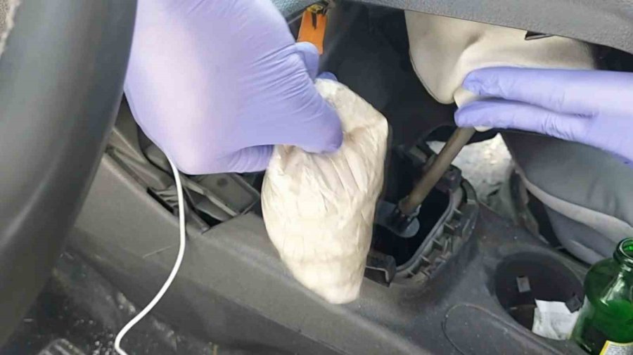 Vites Topuzu Altında Uyuşturucu Sevkiyatına Jandarma Darbesi: 2 Tutuklama