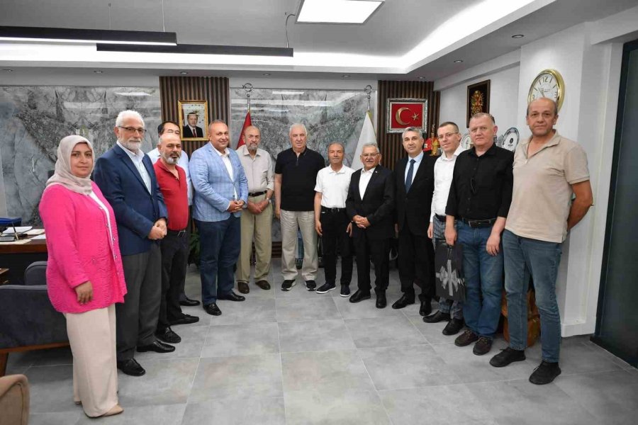 Başkan Büyükkılıç’tan Kızılay’a ‘156’ncı Yıl’ Ziyareti