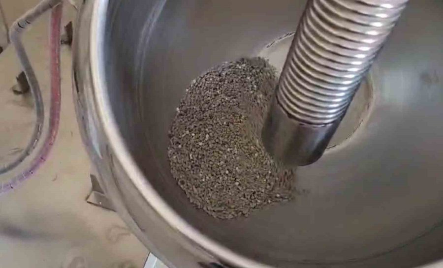 Gübre Kaplama Ve Katkı Maddelerinde Yerli Ürün Arayışı