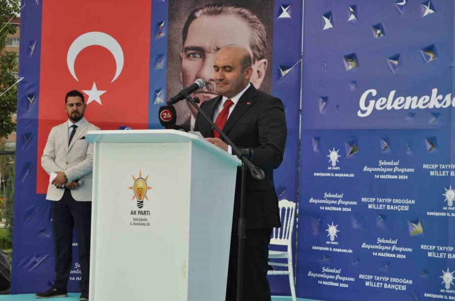 Ak Parti’nin Geleneksel Bayramlaşma Programı Gerçekleştirildi