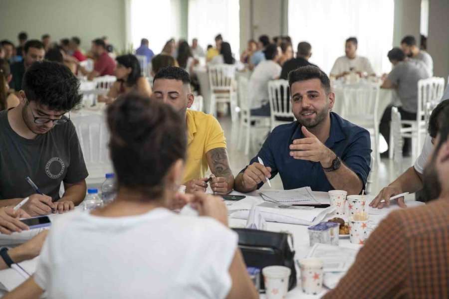 Mersin’de ’gençlik Ve Spor Strateji Çalıştayı’ Gerçekleştirildi