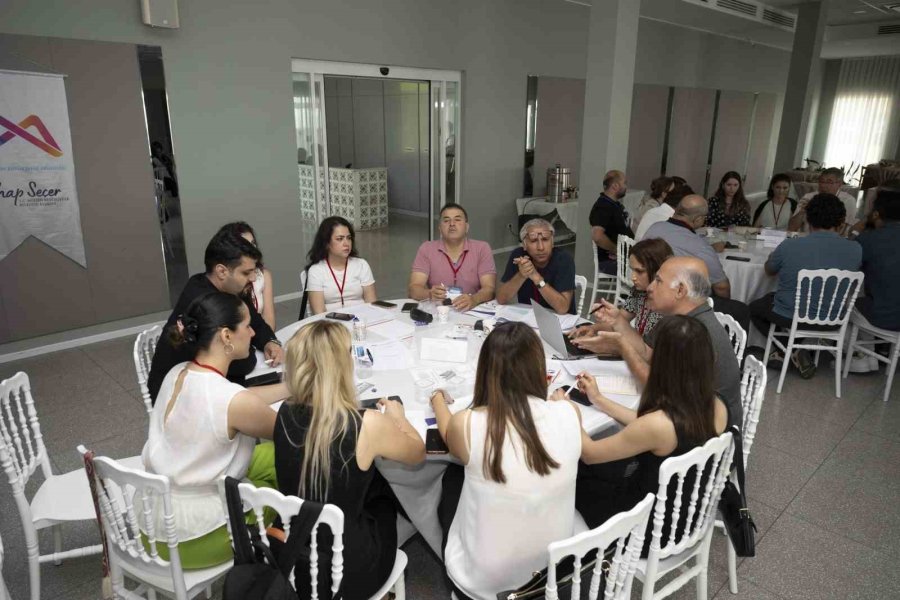 Mersin’de ’sağlık Ve Engelli Politikaları Çalıştayı’ Düzenlendi