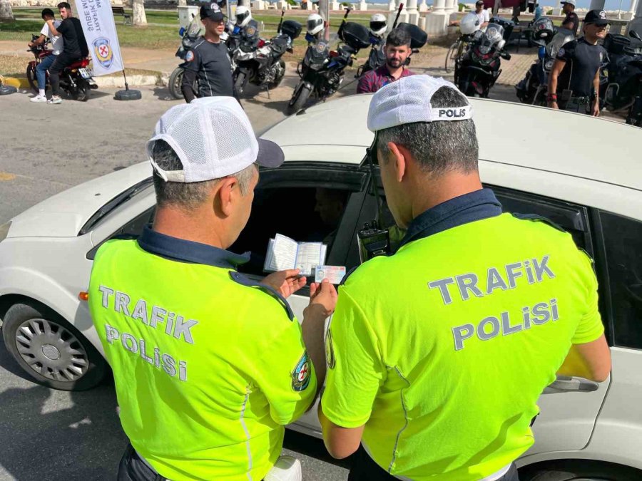 Mersin’de Bayram Dolayısıyla Trafik Tedbirleri Arttırıldı