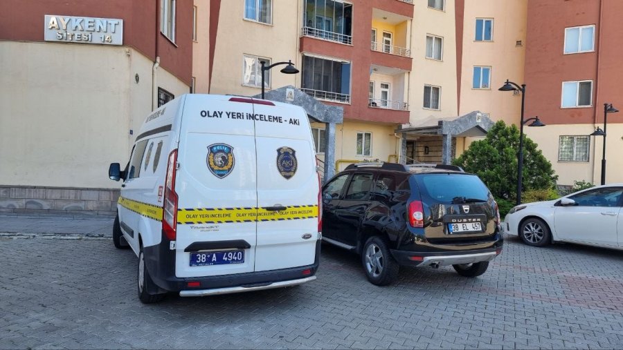 9. Kattan Düşen Çocuktan Acı Haber