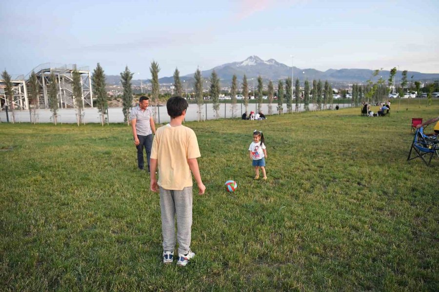 Recep Tayyip Erdoğan Millet Bahçesi Kurban Bayramı’nda Da Vatandaşların İlk Tercihi Oldu