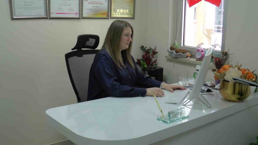 Sıcaklarda Şekerli İçeceklere Dikkat: Diyabet Riski Oluşturabilir