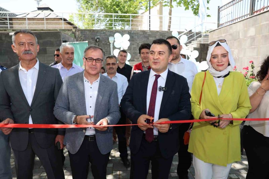 Başkan Özdoğan: "üreten Kadınlarımızın Her Zaman Yanındayız"