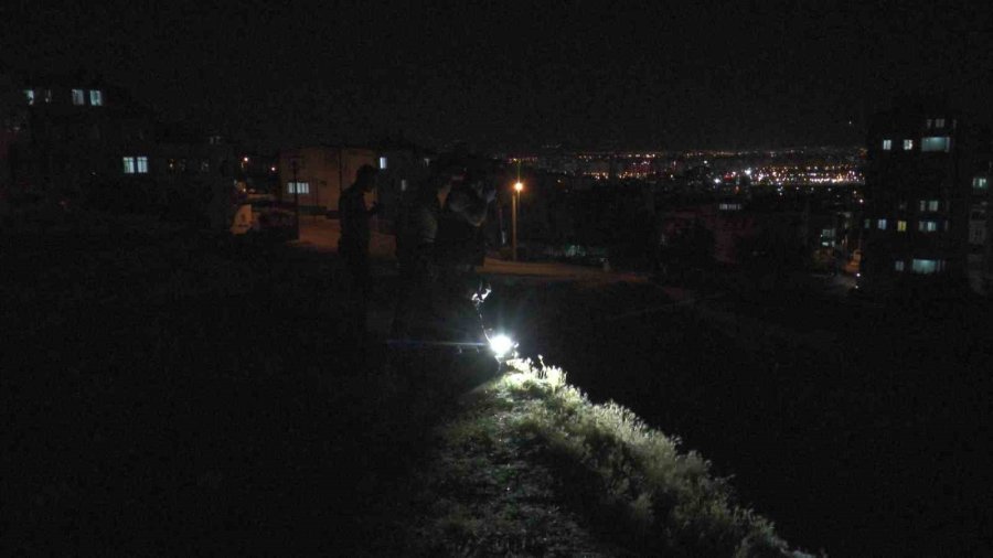 30 Metrelik Yamaçtan Yuvarlanan Kız Yaralandı