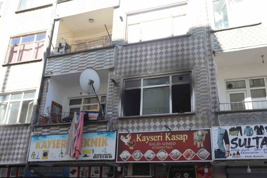 Kayseri’de Ev Yangını