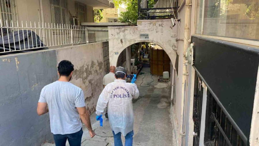 Antalya’da Yalnız Yaşayan Adam Ev Sahibi Tarafından Ölü Bulundu