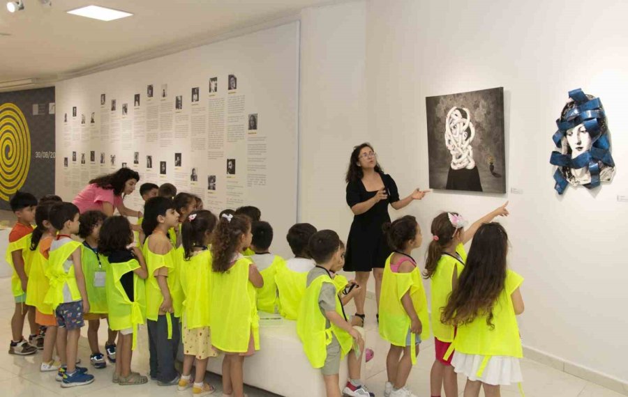 Çocuklar, Hayal Dünyalarını Kağıda Döktü